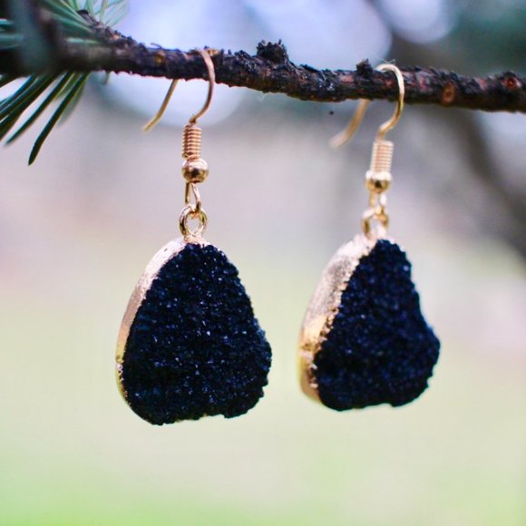 New 14K Gold Black Druzy Teardrop Dangle Earrings - Picture 8 of 13